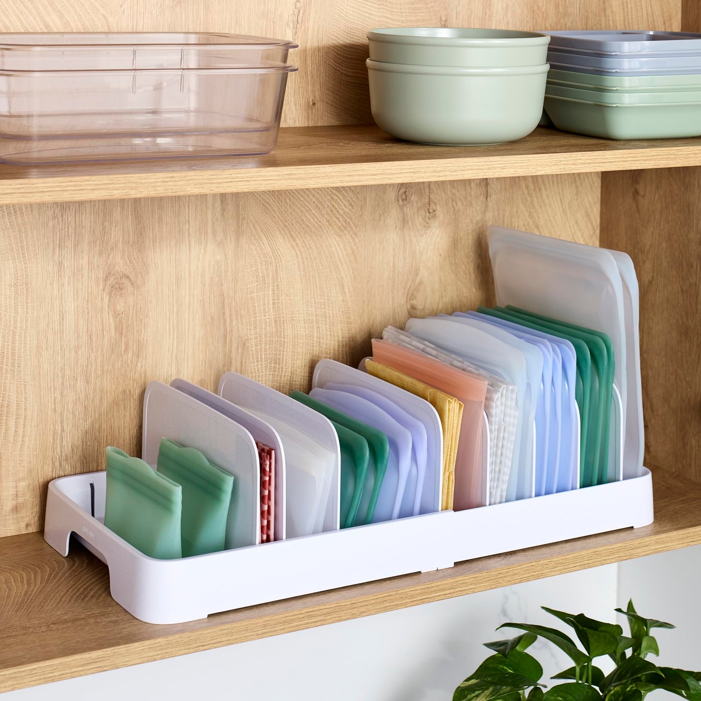 StoraLid Expandable 40-Lid Food Container Organizer